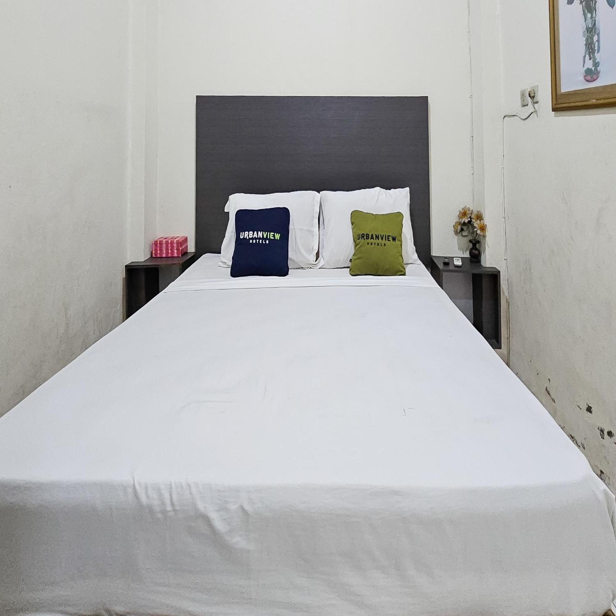 Urbanview Hotel Kharisma Banjarmasin Banjarmasin  Exterior foto